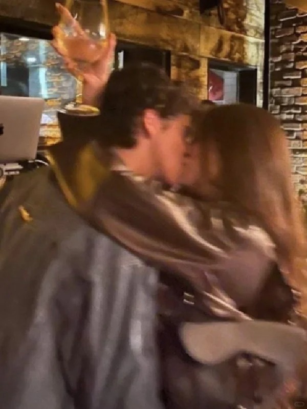 Love & Relationships